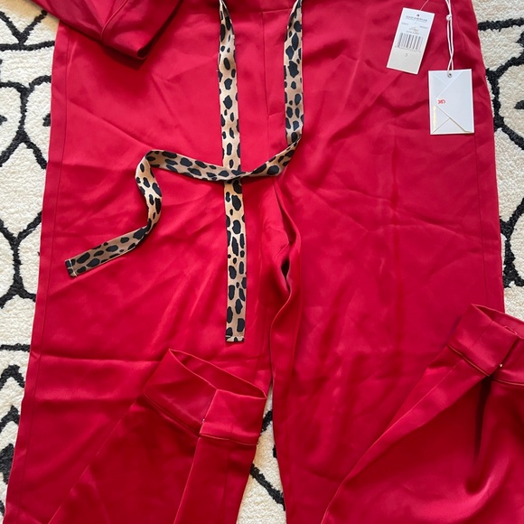 NWT Good American Red Cheetah Satin Pajama Set Crop Shirt Size 3 - Picture 6 of 13